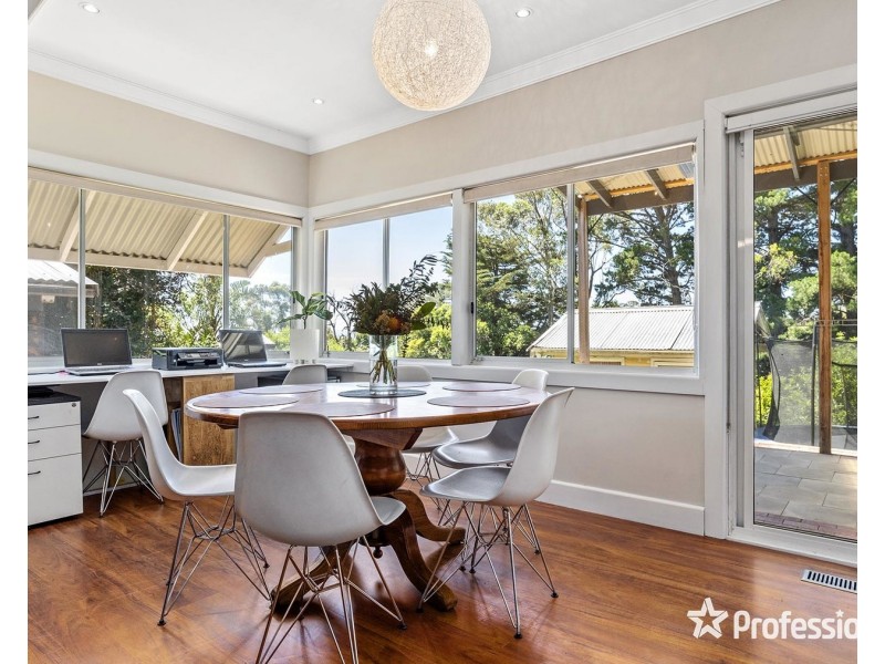 87 Birmingham Road, Mount Evelyn VIC 3796