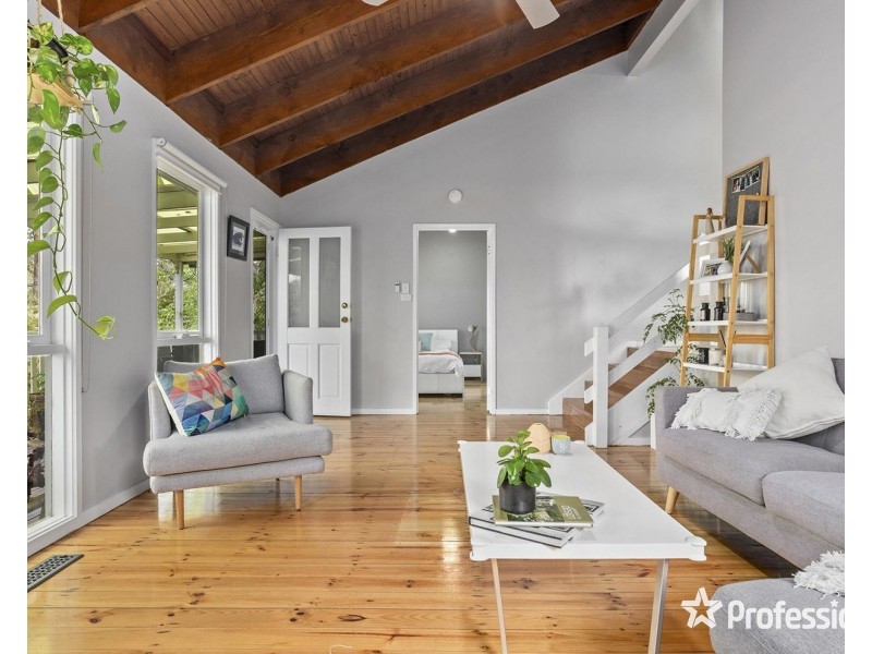 86 Quinn Crescent, Mount Evelyn VIC 3796