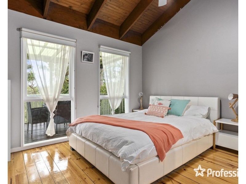 86 Quinn Crescent, Mount Evelyn VIC 3796