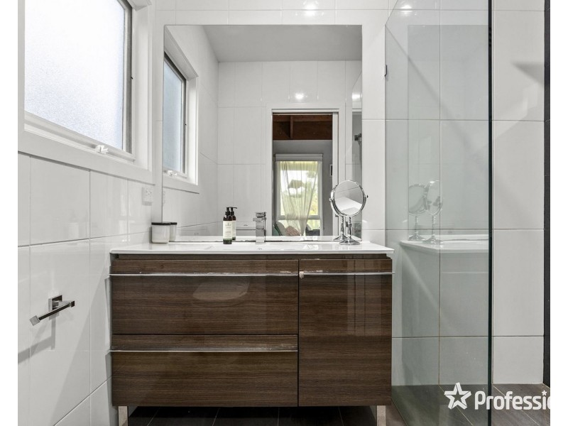 86 Quinn Crescent, Mount Evelyn VIC 3796