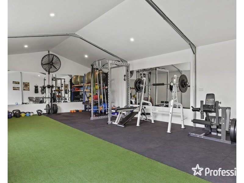 86 Quinn Crescent, Mount Evelyn VIC 3796