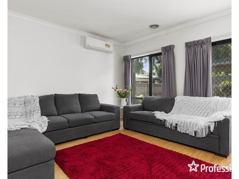 3/9 Blackburn Road, Mooroolbark VIC 3138