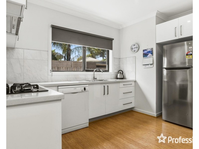 3/9 Blackburn Road, Mooroolbark VIC 3138