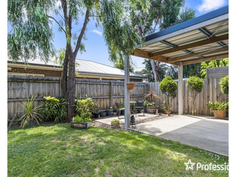 3/9 Blackburn Road, Mooroolbark VIC 3138