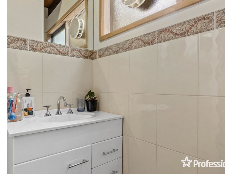 1/25 Hereford Road, Mount Evelyn VIC 3796