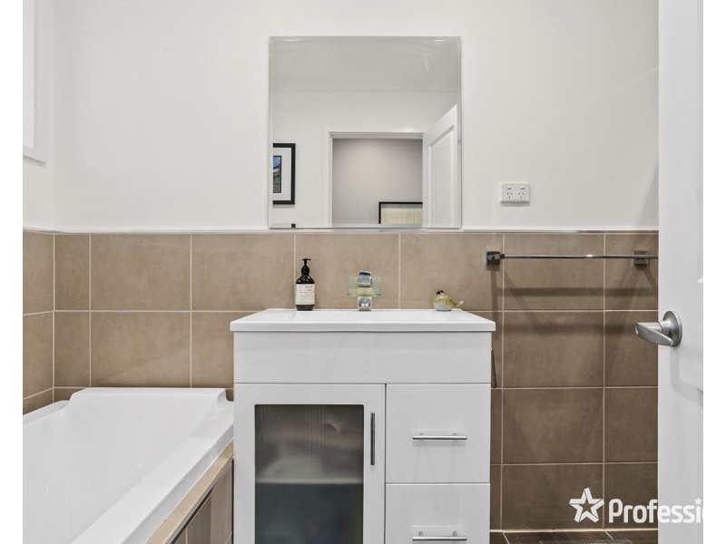 9 Worcester Street, Lilydale VIC 3140