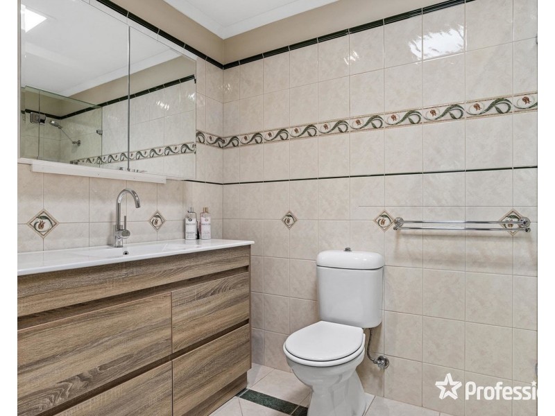 70 Johns Crescent, Mount Evelyn VIC 3796