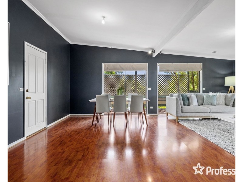 13 Murrumbung Road, Mount Evelyn VIC 3796