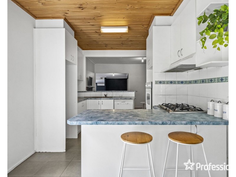 13 Murrumbung Road, Mount Evelyn VIC 3796