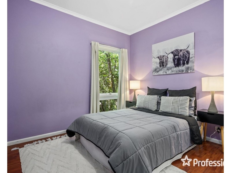 13 Murrumbung Road, Mount Evelyn VIC 3796