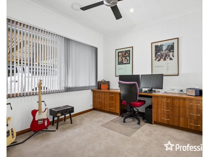 52 Rangeview Road, Mount Evelyn VIC 3796