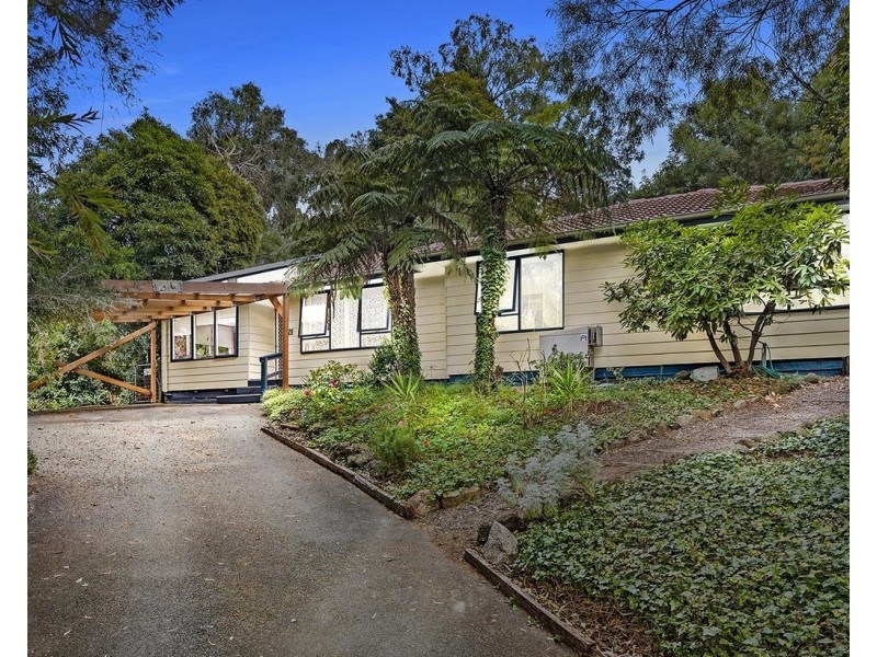 16 Falkingham Road, Mount Evelyn VIC 3796