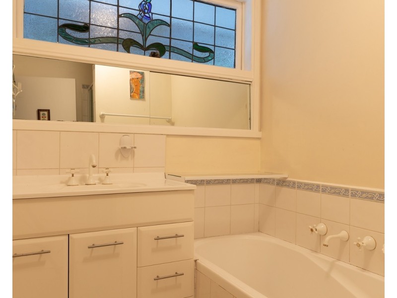 16 Falkingham Road, Mount Evelyn VIC 3796