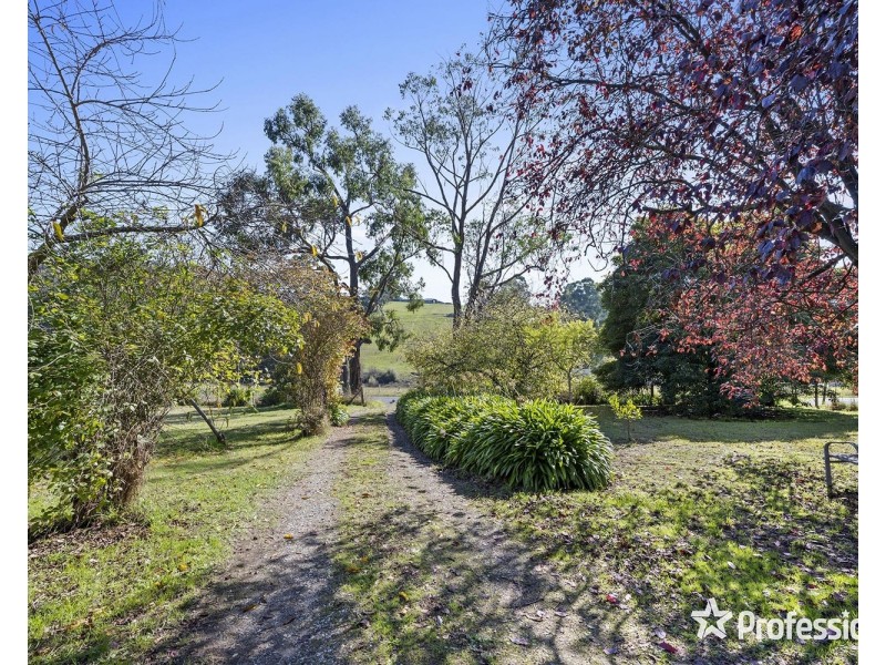 42-44 Mckillop Road, Mount Evelyn VIC 3796