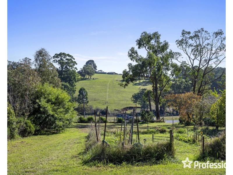 42-44 Mckillop Road, Mount Evelyn VIC 3796