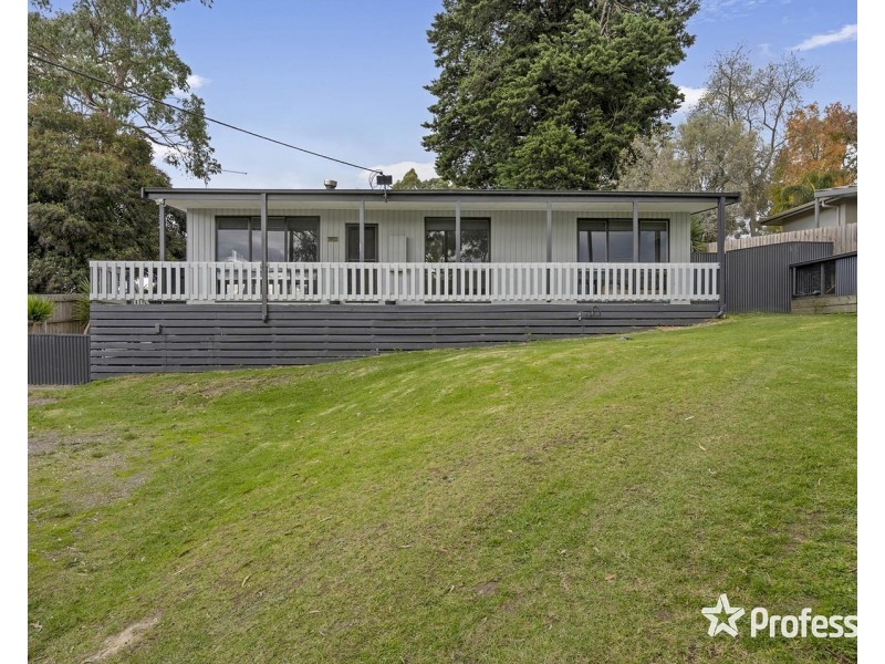 890 Warburton Highway, Seville East VIC 3139
