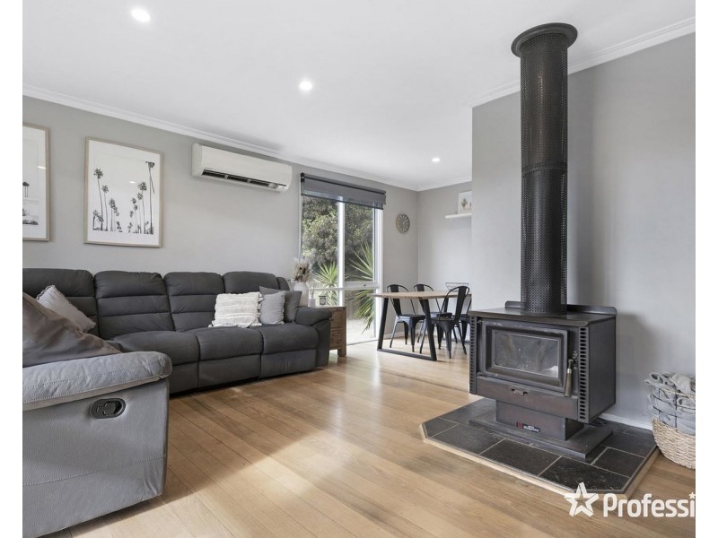 890 Warburton Highway, Seville East VIC 3139