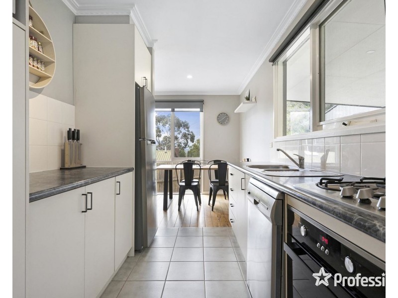 890 Warburton Highway, Seville East VIC 3139