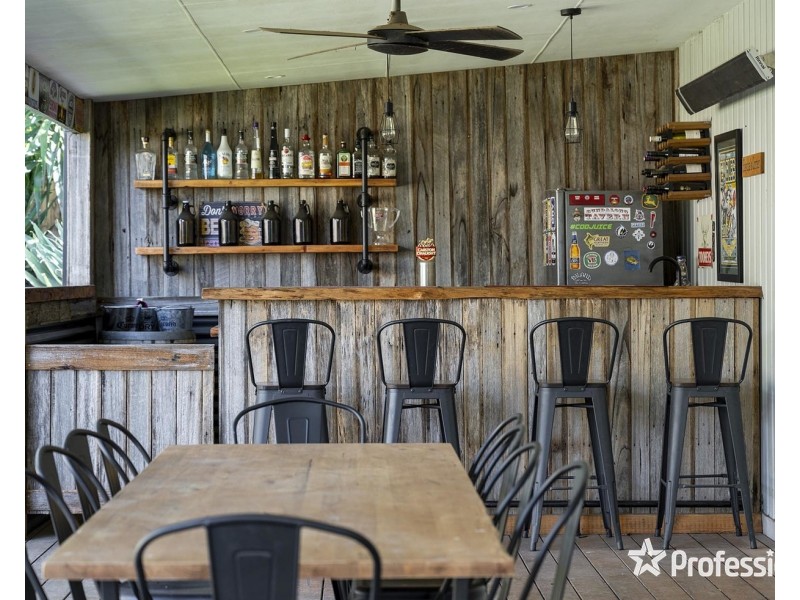 890 Warburton Highway, Seville East VIC 3139