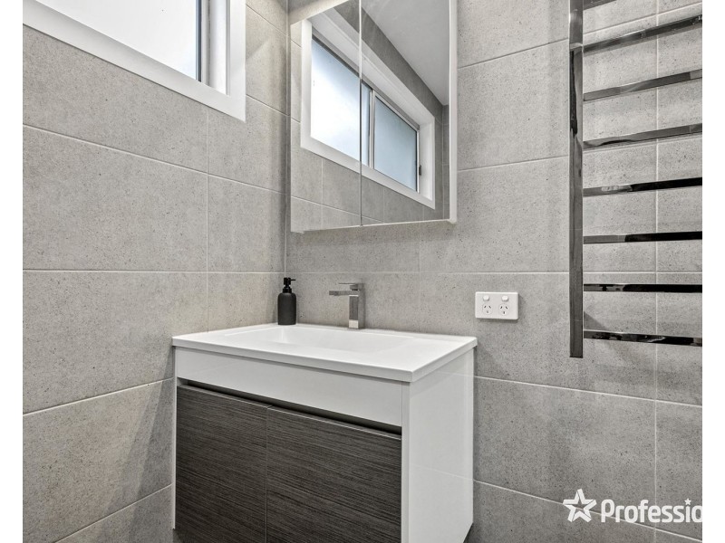 88 Johns Crescent, Mount Evelyn VIC 3796