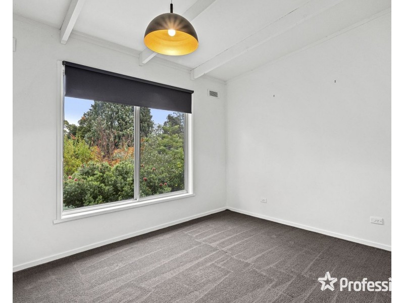 88 Johns Crescent, Mount Evelyn VIC 3796