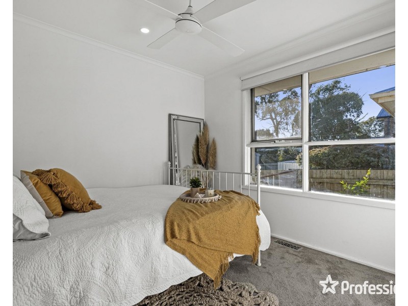 1/9 Lawson Road, Mooroolbark VIC 3138