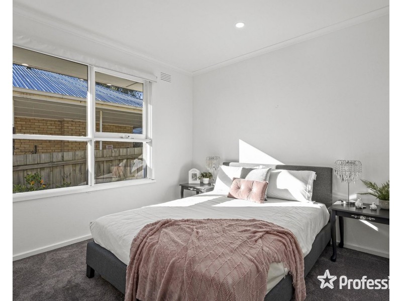 1/9 Lawson Road, Mooroolbark VIC 3138