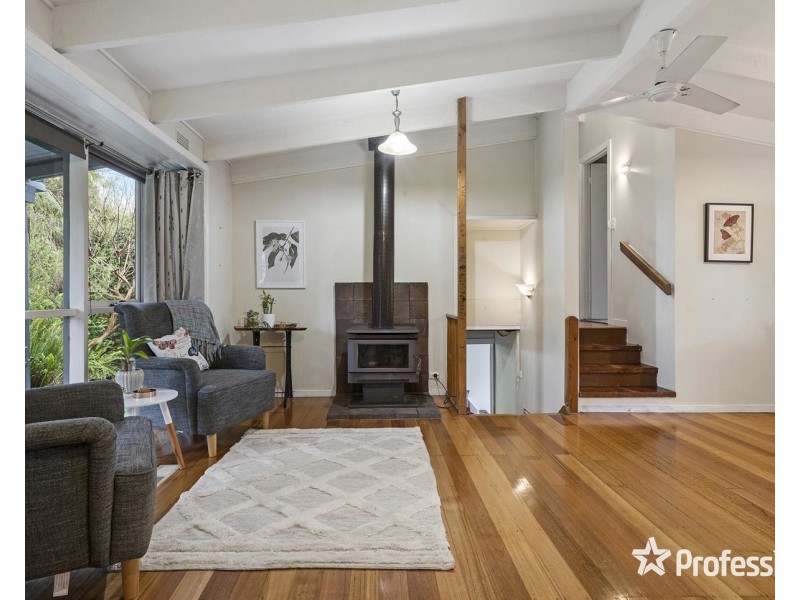 52 Russell Street, Mount Evelyn VIC 3796