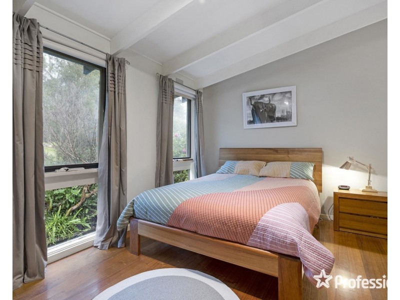 52 Russell Street, Mount Evelyn VIC 3796