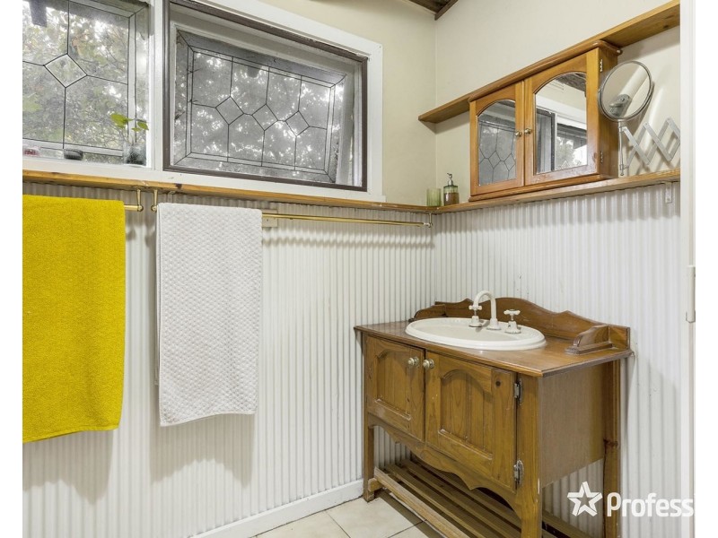 52 Russell Street, Mount Evelyn VIC 3796