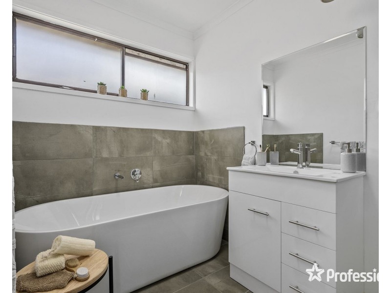 35/310 Dorset Road, Croydon VIC 3136