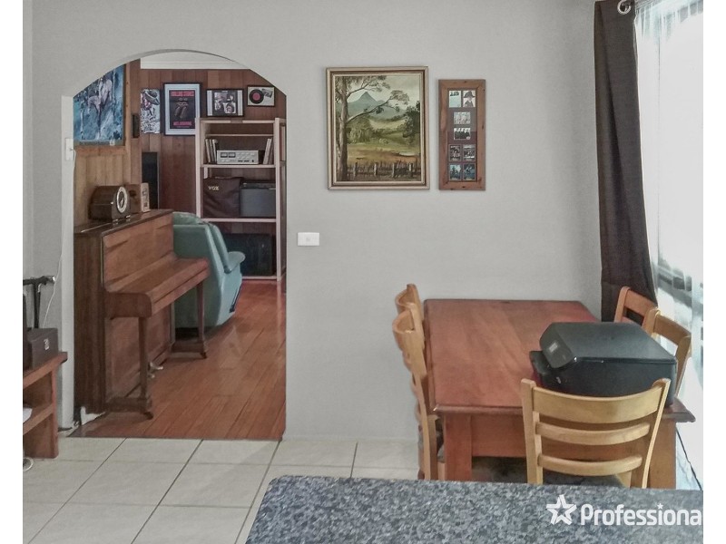 59 Commercial Road, Mount Evelyn VIC 3796