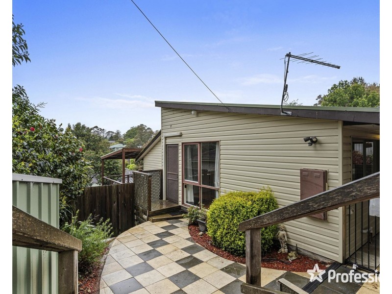 27 Middleton Drive, Woori Yallock VIC 3139