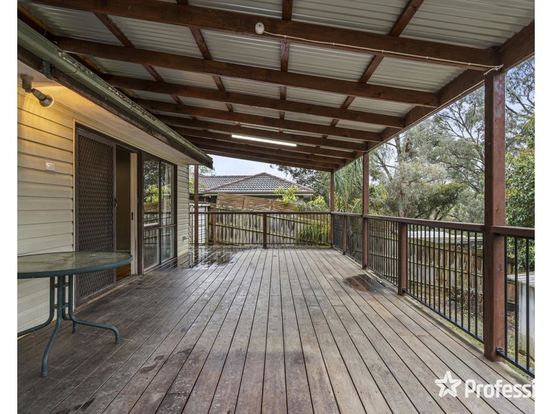 27 Middleton Drive, Woori Yallock VIC 3139