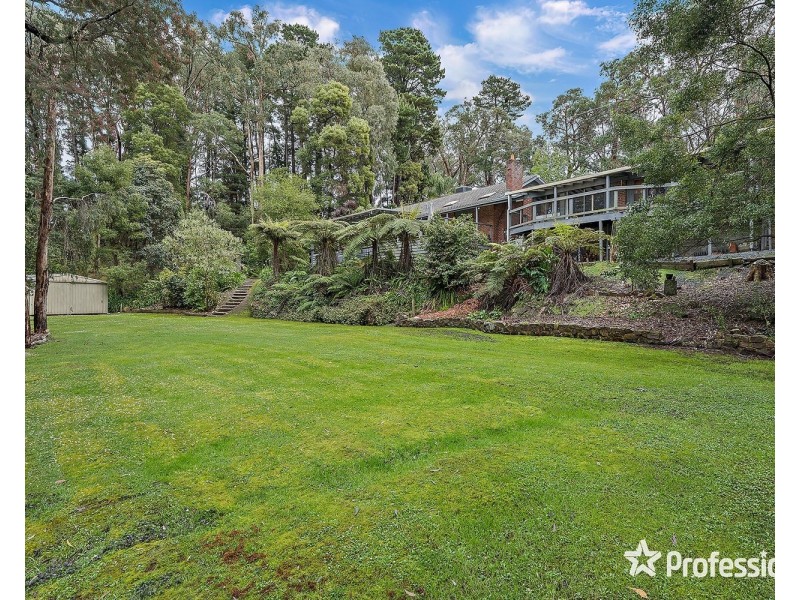 90 Clegg Road, Mount Evelyn VIC 3796