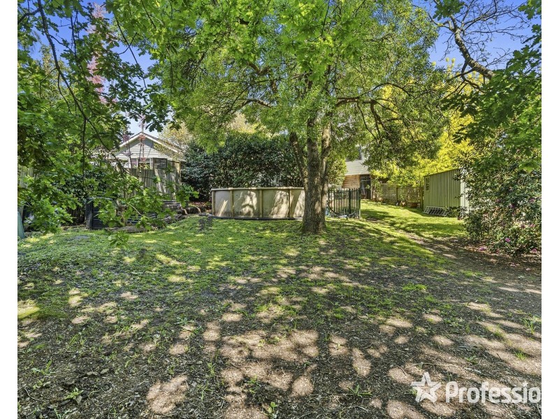 11 Renouf Court, Mount Evelyn VIC 3796