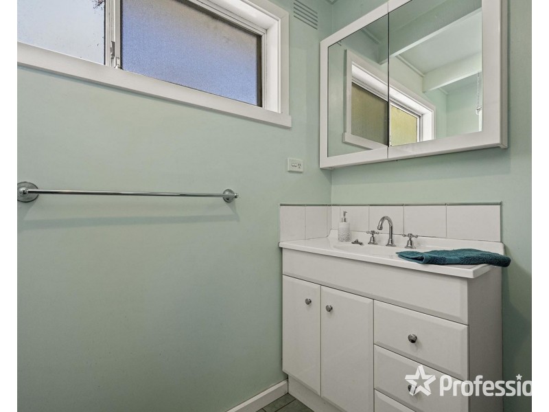 11 Renouf Court, Mount Evelyn VIC 3796