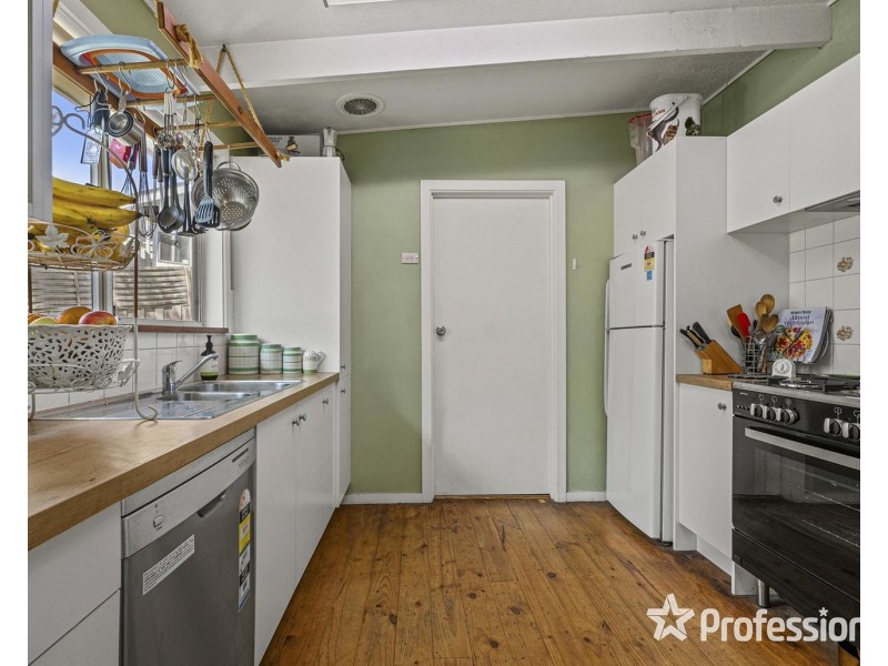 11 Renouf Court, Mount Evelyn VIC 3796