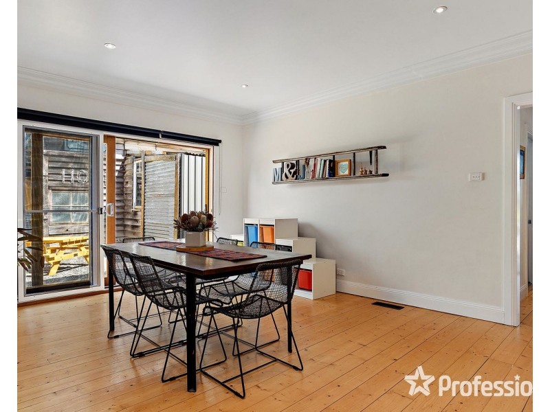 43 Monbulk Road, Mount Evelyn VIC 3796