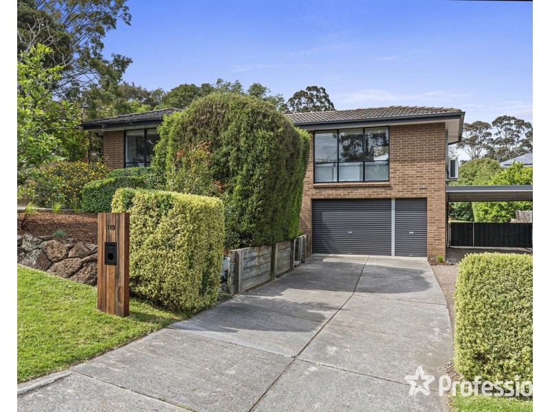 113 Rolling Hills Road, Chirnside Park VIC 3116