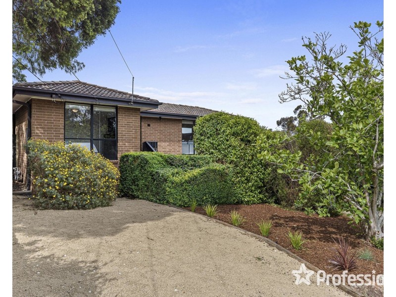 113 Rolling Hills Road, Chirnside Park VIC 3116