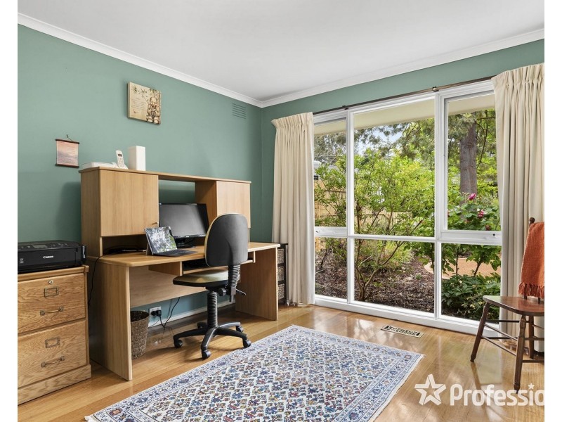 4 Kemp Avenue, Mount Evelyn VIC 3796