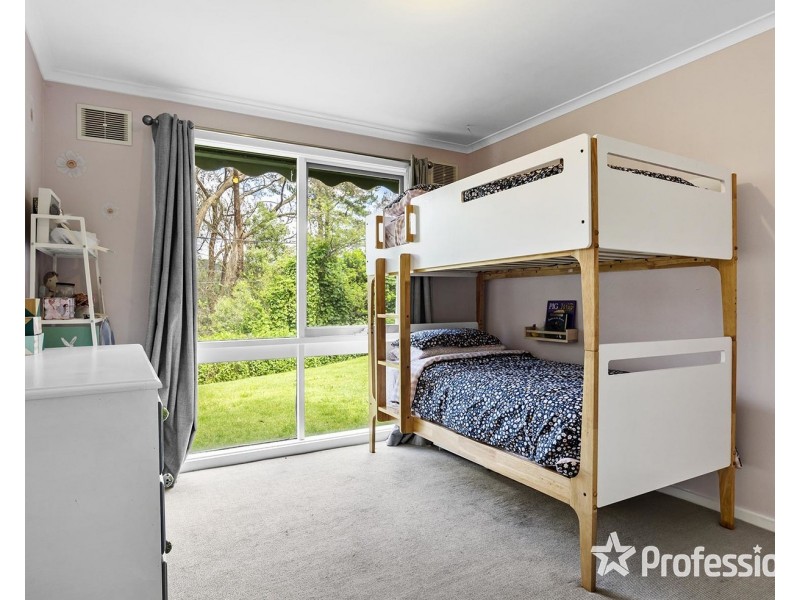 79 Johns Crescent, Mount Evelyn VIC 3796