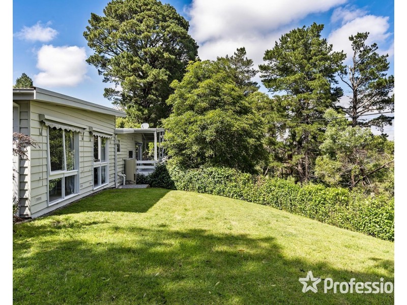 79 Johns Crescent, Mount Evelyn VIC 3796