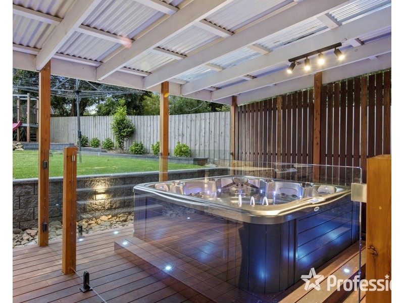 45 Russell Street, Mount Evelyn VIC 3796