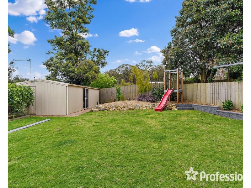45 Russell Street, Mount Evelyn VIC 3796