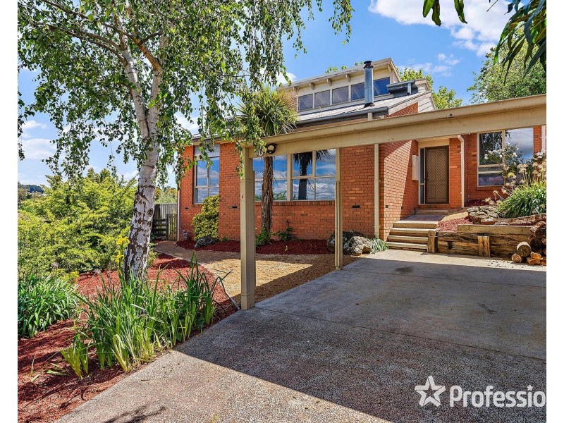 10/21 Howard Street, Seville VIC 3139