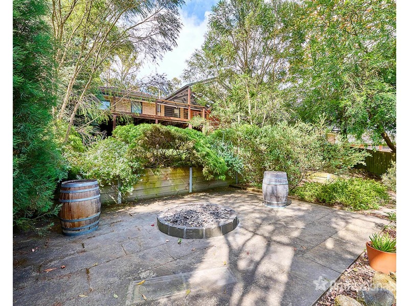 127 Birmingham Road, Mount Evelyn VIC 3796