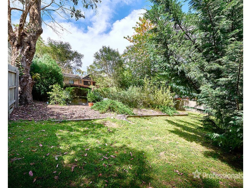 127 Birmingham Road, Mount Evelyn VIC 3796