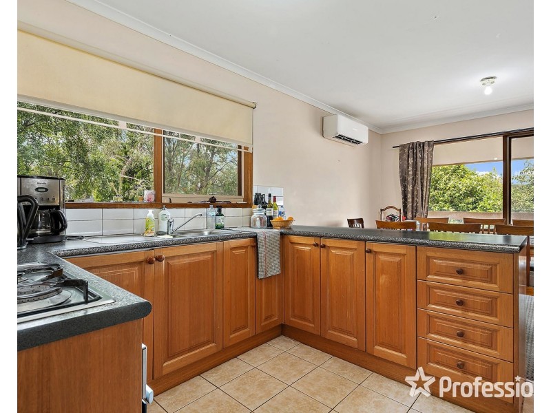 18 Mitarm Close, Mount Evelyn VIC 3796